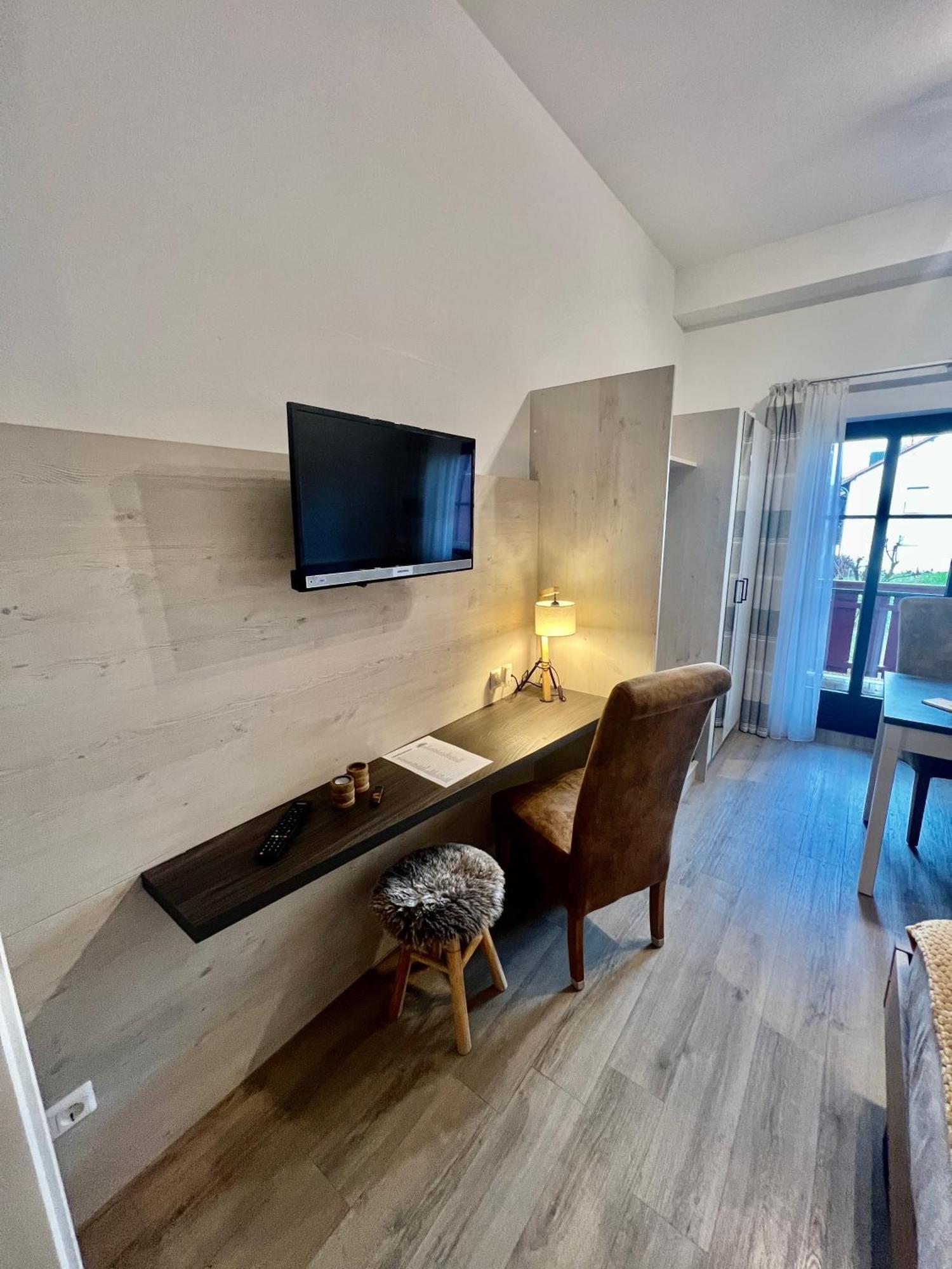 Wunderschoenes Apartment Mit Bademantelgang Zur Wohlfuehltherme 바트그리스바흐 외부 사진